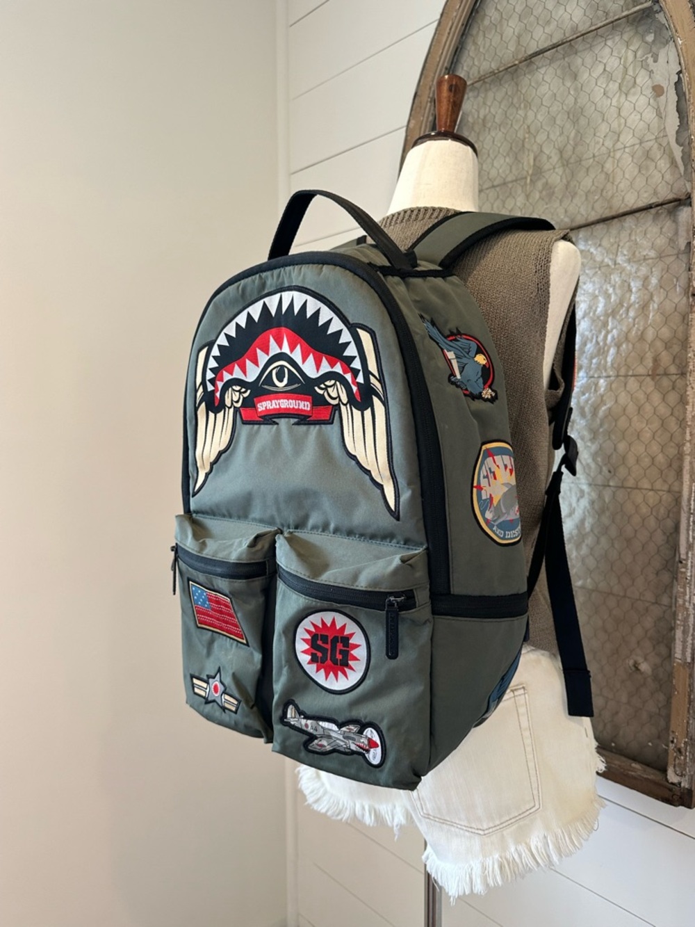 Sprayground Backpack Camo Green Army Patches - Limited Edition 2016 B874 - Picture 4 of 16